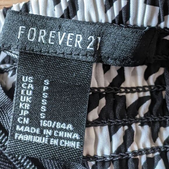 Forever 21 Houndstooth Strapless Dress Size Small - Picture 4 of 4